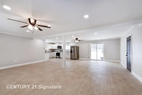 474 W Taylor Drive, Sanford MI 48657 photo 5