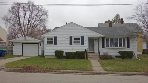 2009 16th Street, Bay City MI 48708 photo 1