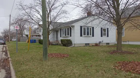 2009 16th Street, Bay City MI 48708 photo 2