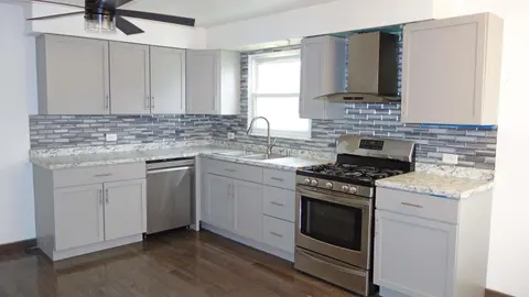 2009 16th Street, Bay City MI 48708 photo 3