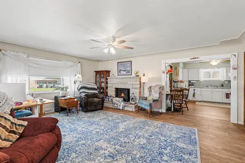 701 Rhodes Street, Pinconning MI 48650 photo 4