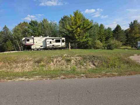 5432 Worchester Way, Gladwin MI 48624 photo 4