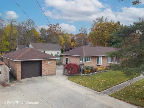 103 Lincoln Drive, Bay City MI 48706 photo 2