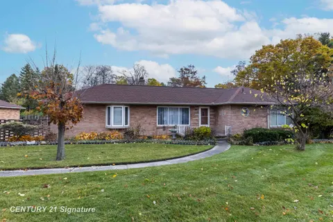 103 Lincoln Drive, Bay City MI 48706 photo 3