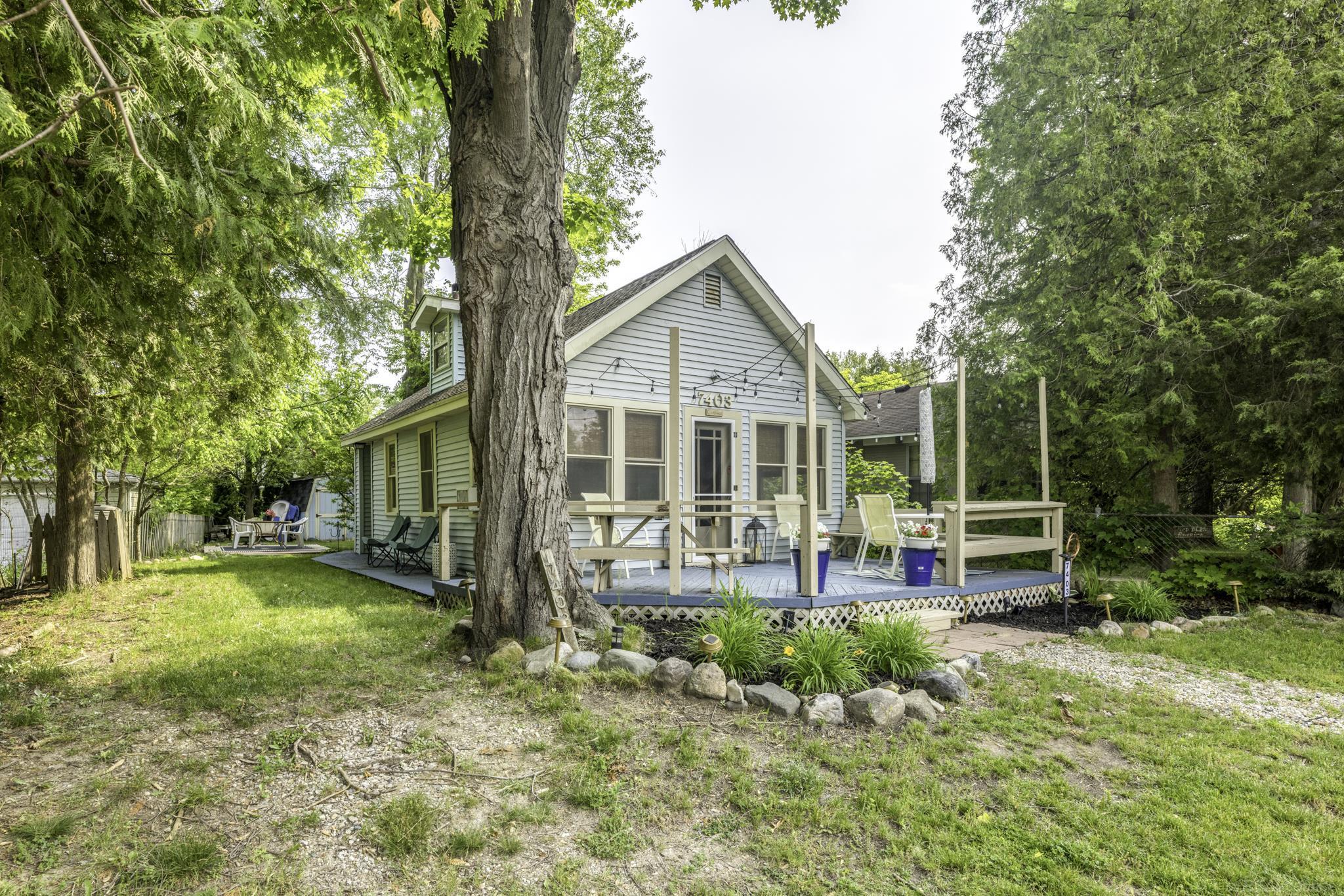 7403 Woodside Road, Lexington MI 48450 photo 1