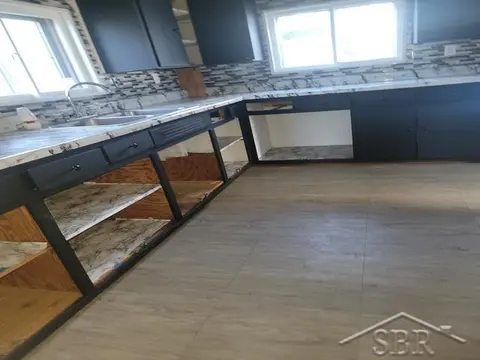 729 Kendrick Street, Saginaw MI 48602 photo 3