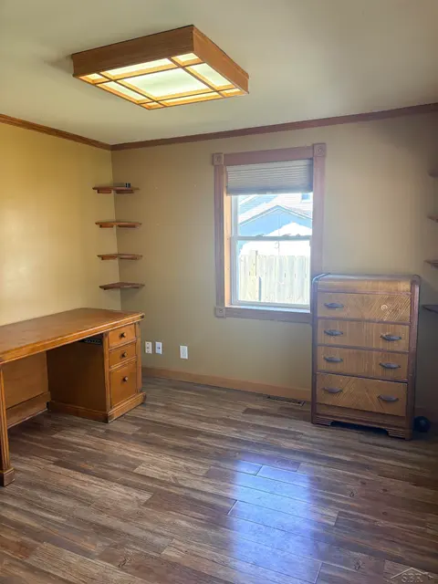 1306 Leng Street, Bay City MI 48706-4107 photo 3