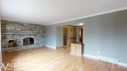 5320 N Nottingham Drive, Saginaw MI 48603 photo 3