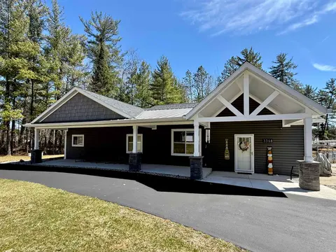 3358 E Pinecrest Drive, Gladwin MI 48624 photo 1