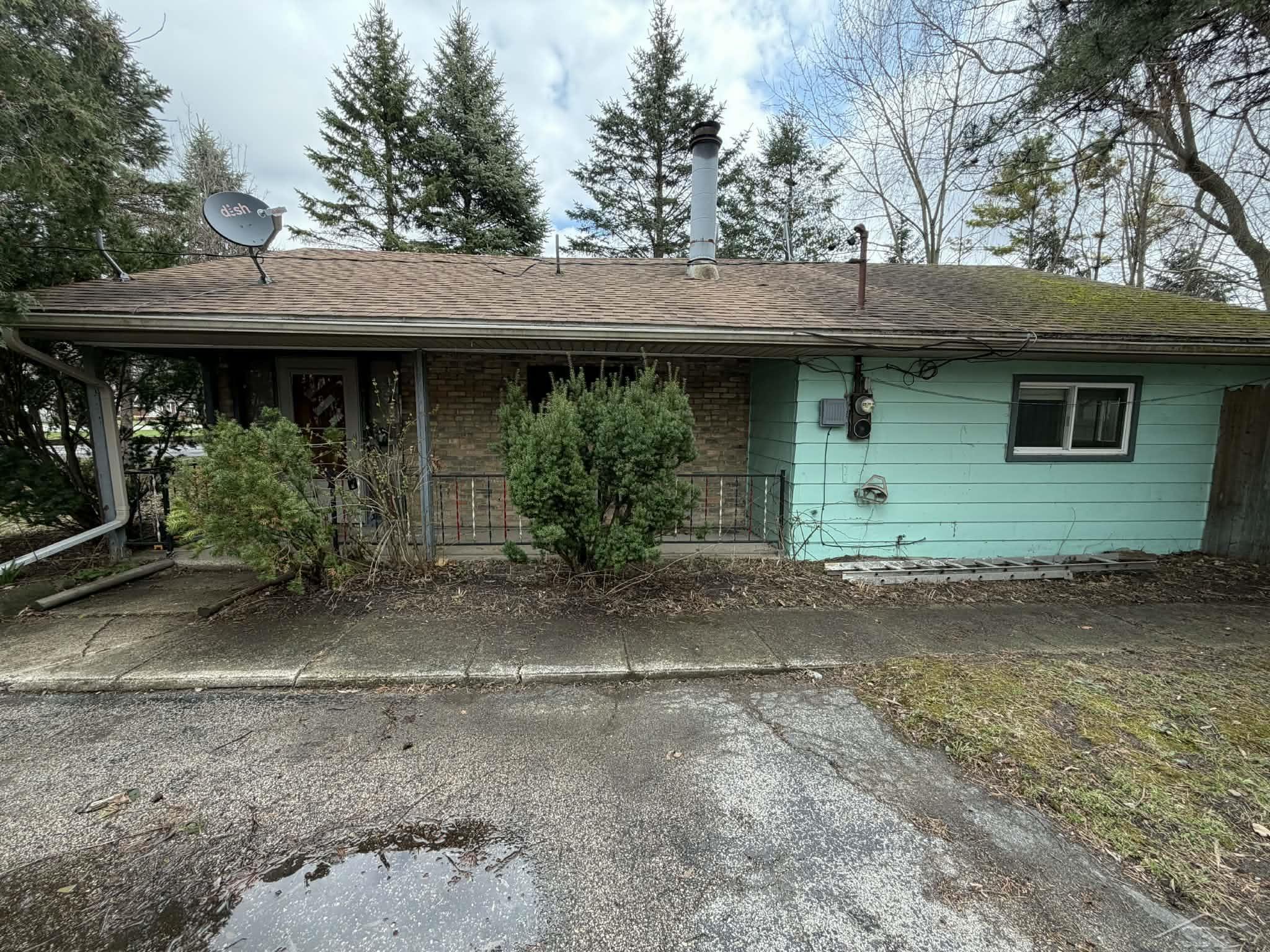 2060 Cass Avenue, Bay City MI 48708 photo 1