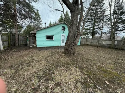 2060 Cass Avenue, Bay City MI 48708 photo 2