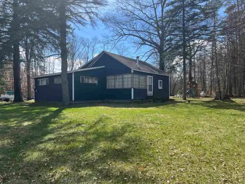 4372 Oak Beach Drive, Harrison MI 48625 photo 1