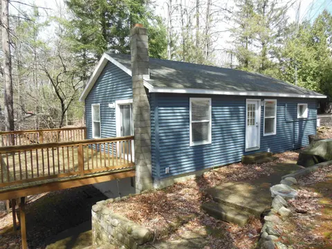 302 Ridge Road, Harrison MI 48625 photo 4
