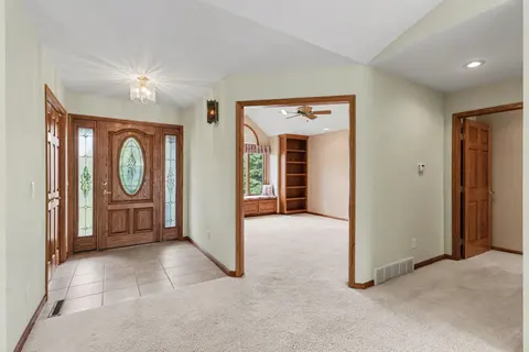 5629 Firethorne Drive, Bay City MI 48706 photo 3