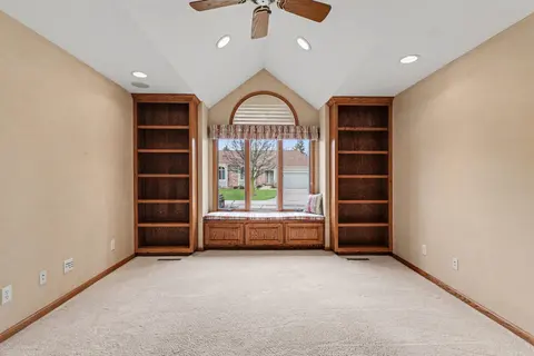 5629 Firethorne Drive, Bay City MI 48706 photo 4