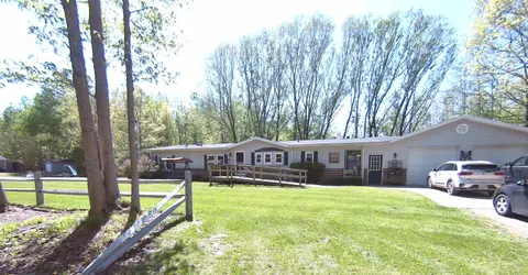 17026 S Merrill Road, Elsie MI 48831 home for sale