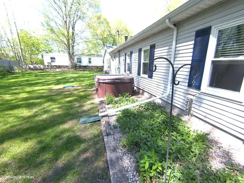 17026 S Merrill Road, Elsie MI 48831 photo 5