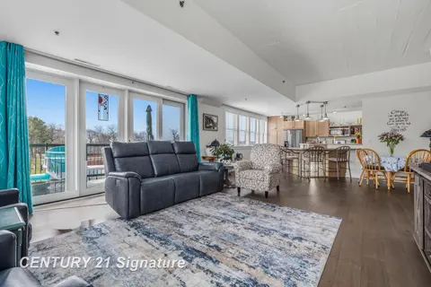 225 Jennison Place, Bay City MI 48708 photo 4