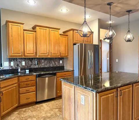 4767 Pine View Court, Bay City MI 48706 photo 5