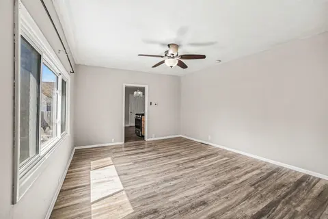 1003 N Linn Street, Bay City MI 48706 photo 3