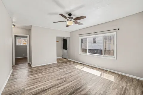 1003 N Linn Street, Bay City MI 48706 photo 4