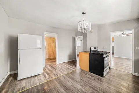 1003 N Linn Street, Bay City MI 48706 photo 5