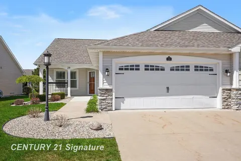 29 Tuscany Circle, Saginaw MI 48603 photo 1