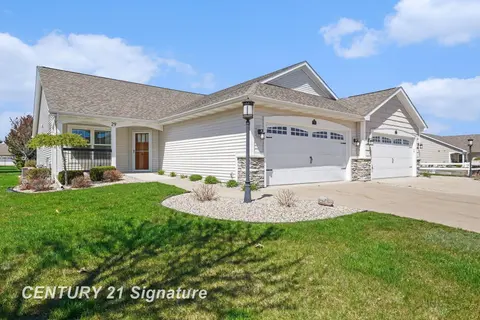 29 Tuscany Circle, Saginaw MI 48603 photo 2