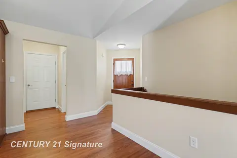 29 Tuscany Circle, Saginaw MI 48603 photo 4