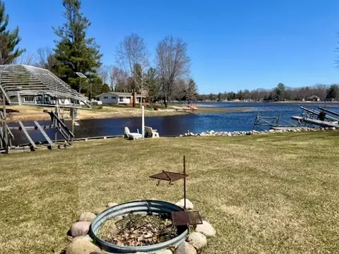 2926 West River Drive, Gladwin MI 48624 photo 4