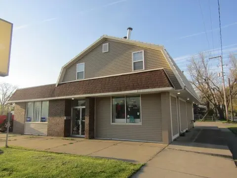 727-731 Main Street, Owosso MI 48867 photo 3