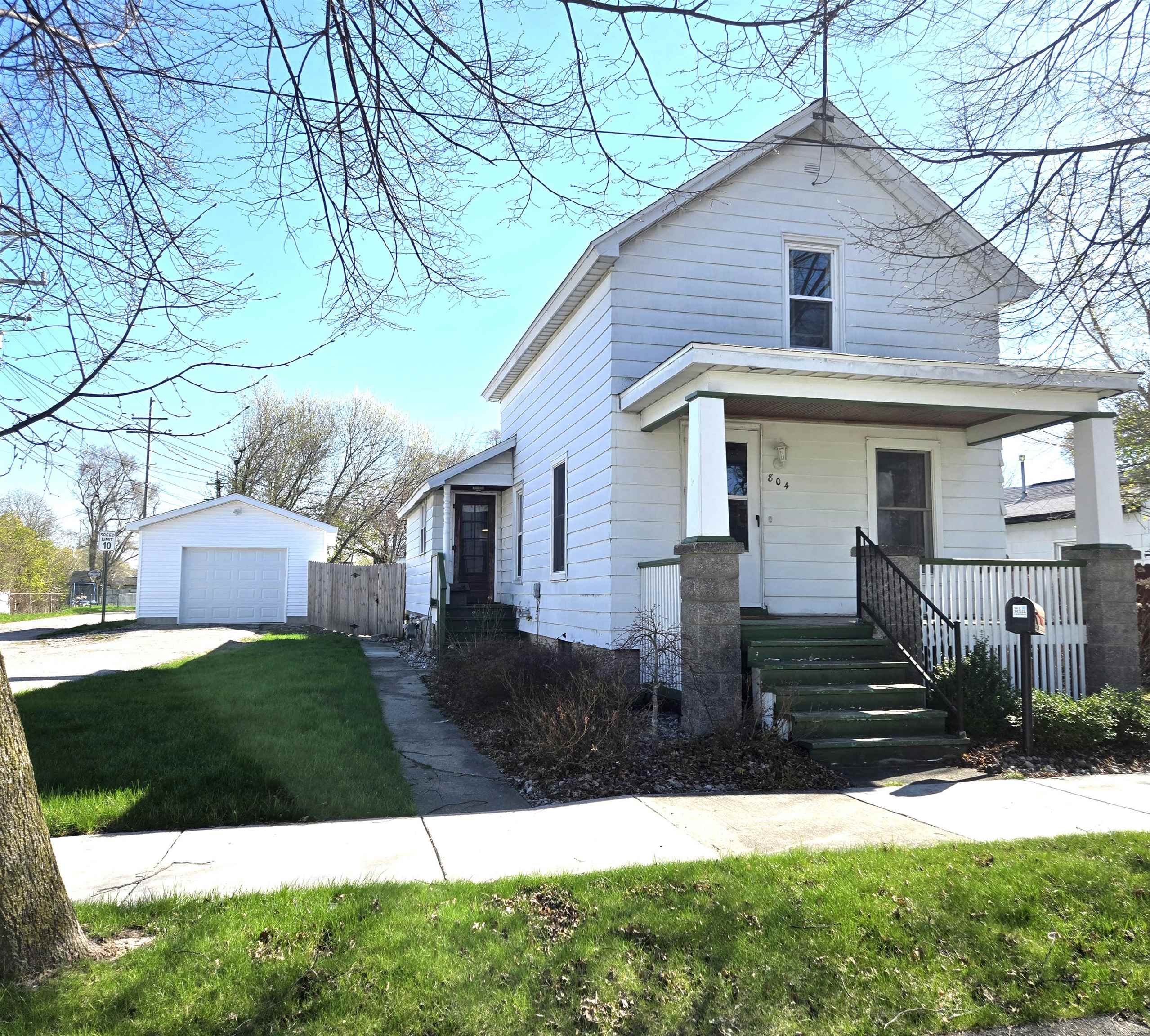 804 19th Street, Bay City MI 48708 photo 1