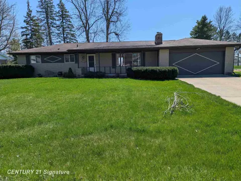 1040 Wheelock Street, Freeland MI 48623 photo 1