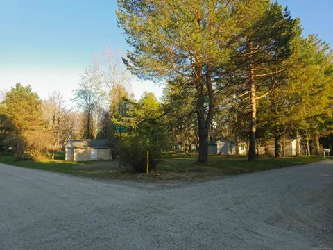 7333 Hawthorne Road, Lexington MI 48450-9549 photo 3