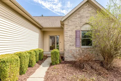 5679 Governor Sleeper Court, Lexington MI 48450 photo 3
