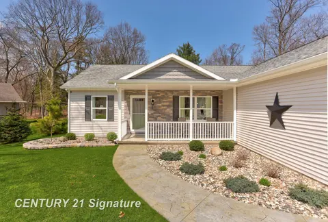 5728 Tipperary Drive, Caseville MI 48725 photo 3
