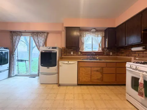 1920 Circle Drive, Fairgrove MI 48733 photo 4