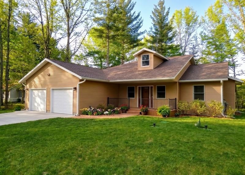 3215 North Branch Drive, Beaverton MI 48612 photo 1