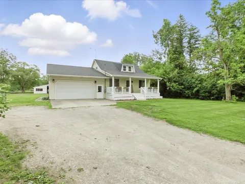13485 S Block Road, Birch Run MI 48415 photo 4