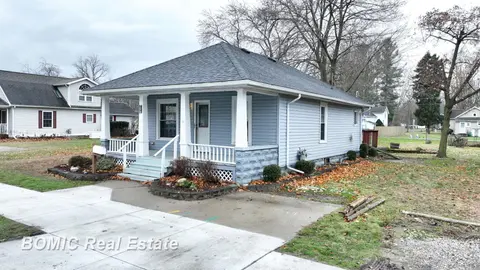 537 Chestnut Street, Vassar MI 48768 photo 2