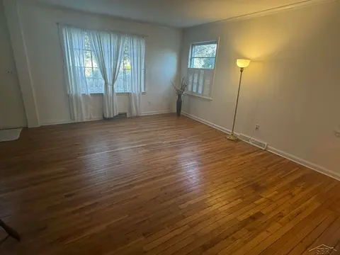 305 S Cornell Street, Bay City MI 48708 photo 5