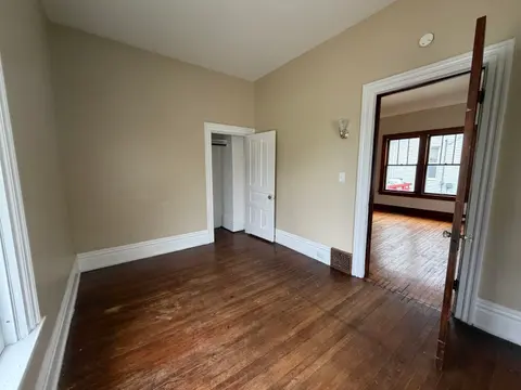 504 N Catherine Street, Bay City MI 48706 photo 3