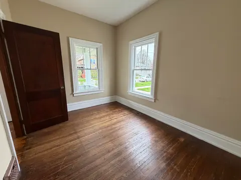 504 N Catherine Street, Bay City MI 48706 photo 4