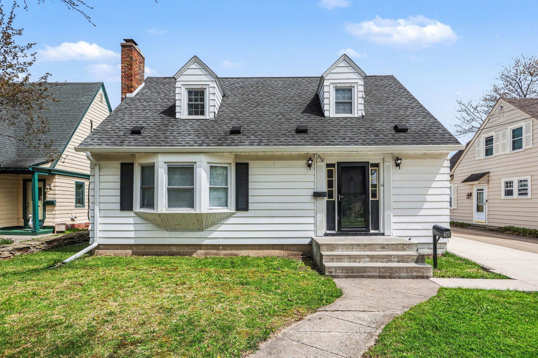 310 Green Avenue, Bay City MI 48708 photo 1