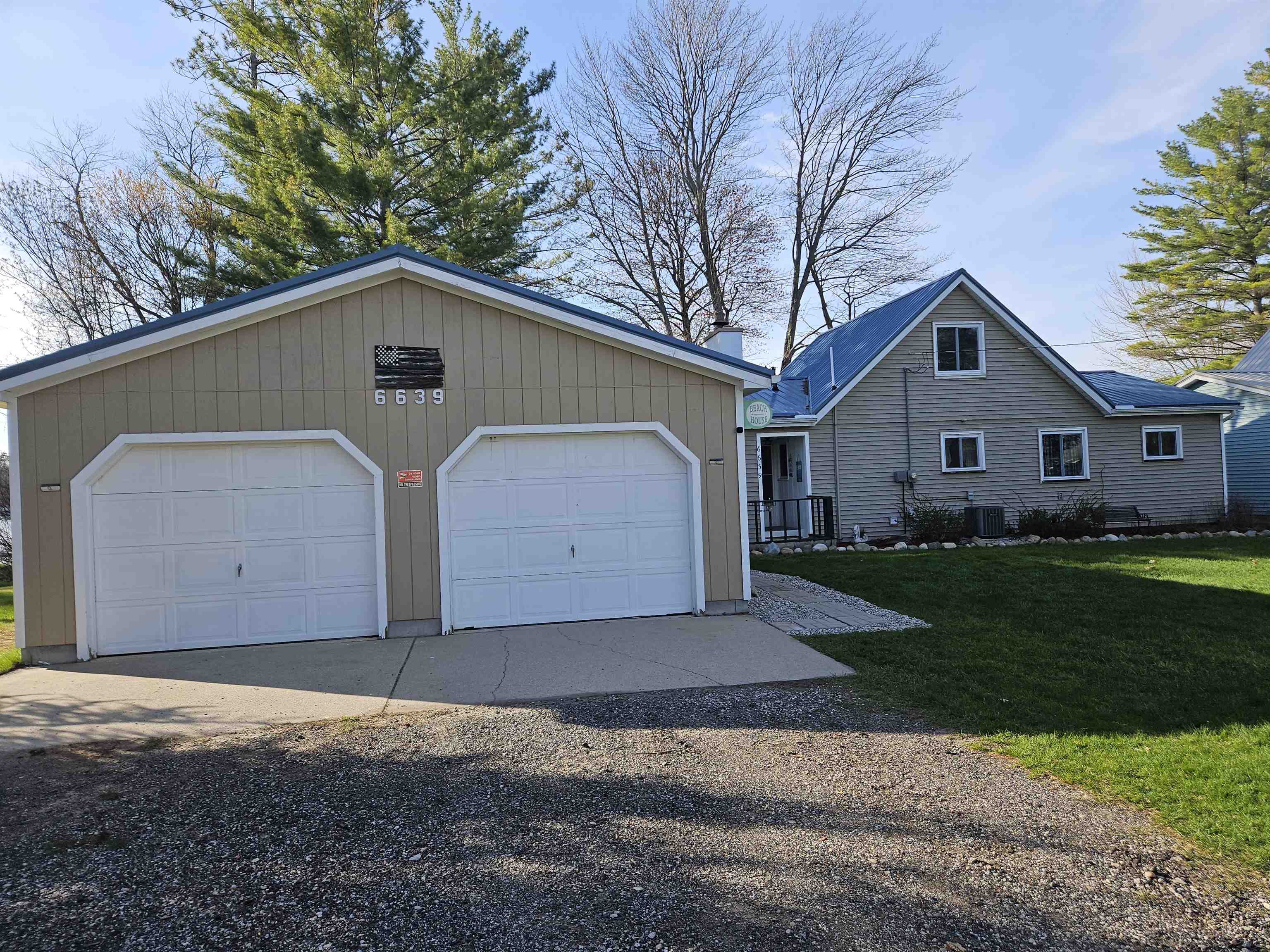 6639 Circle Drive, Harrison MI 48625 photo 1