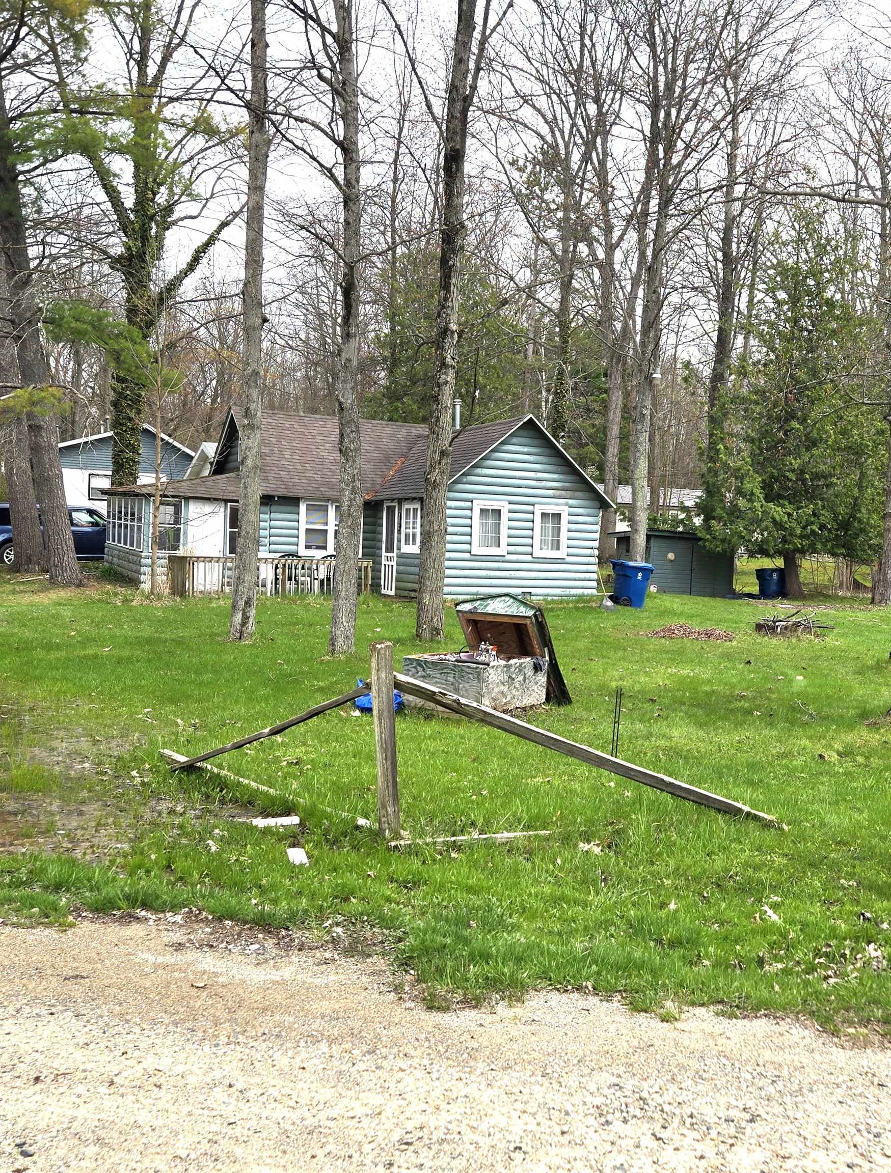 1264 Happy Road, Beaverton MI 48612 photo 1