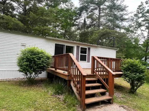 3707 Towsley Court, Gladwin MI 48624 photo 2