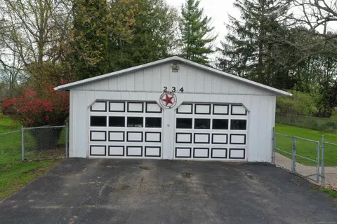 234 N Howard Avenue, Croswell MI 48022 photo 5