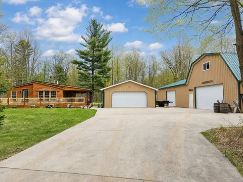 4628 N Filter Road, Harrison MI 48625 photo 1