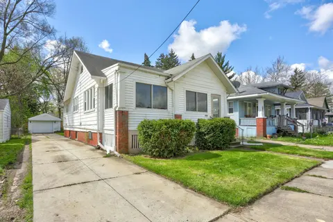 2013 Cooper Avenue, Saginaw MI 48602 photo 3
